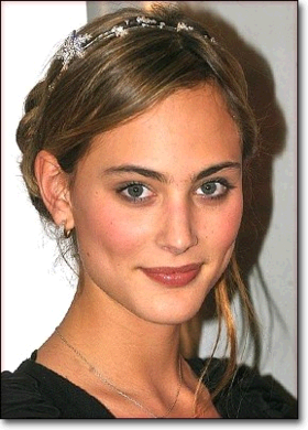 Photo Nora Arnezeder