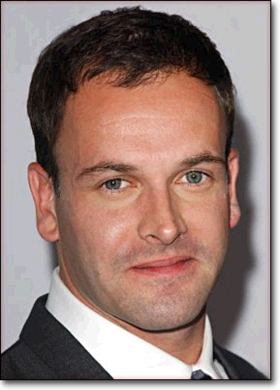 Photo Jonny Lee Miller