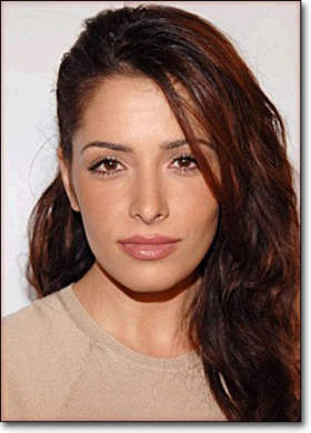 Photo Sarah Shahi