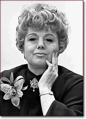 Photo Shelley Winters